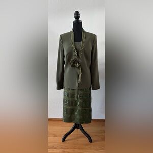 Louise Ricci 3pc Green Skirt Suit w/Sequin, Beads and Chains, Size 16